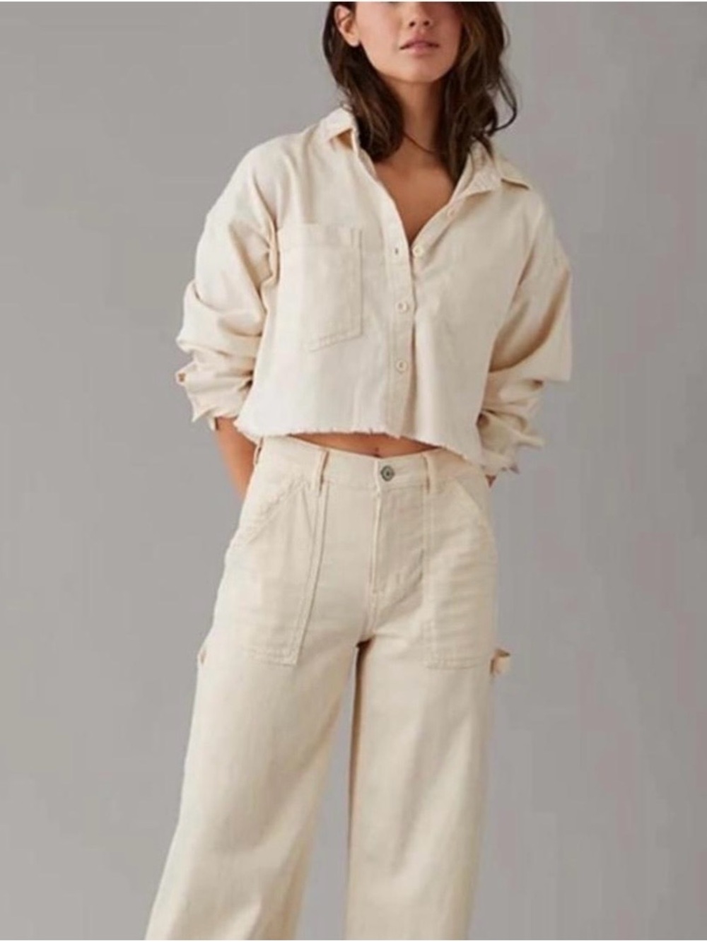 American Eagle Outfitters Cream Cropped Button-Up Shirt